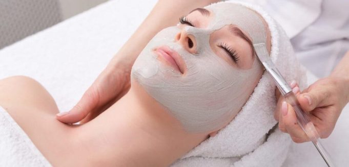 The Benefits of Facial Massage for Skin Health