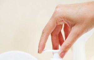 Natural remedies for soothing irritated skin