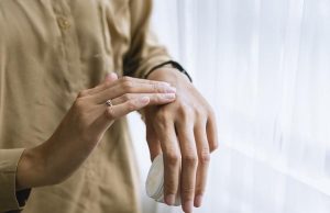 Haircare Tips for Shinier, Healthier Hair